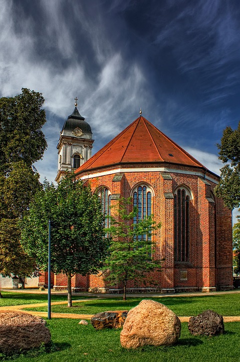 The History and Architecture of St. Mary’s Church